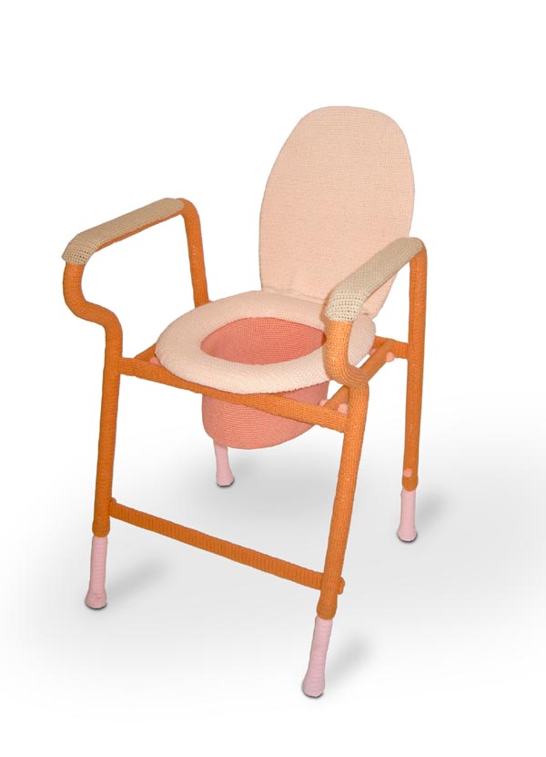 toilettensitz1 by Patricia Waller